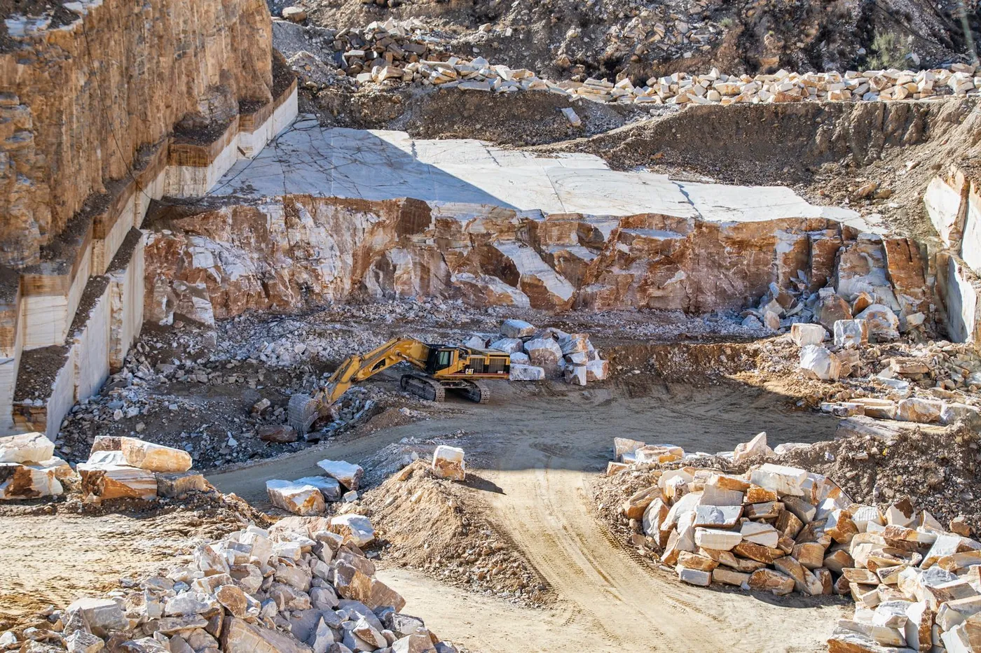 Mining equipment operation